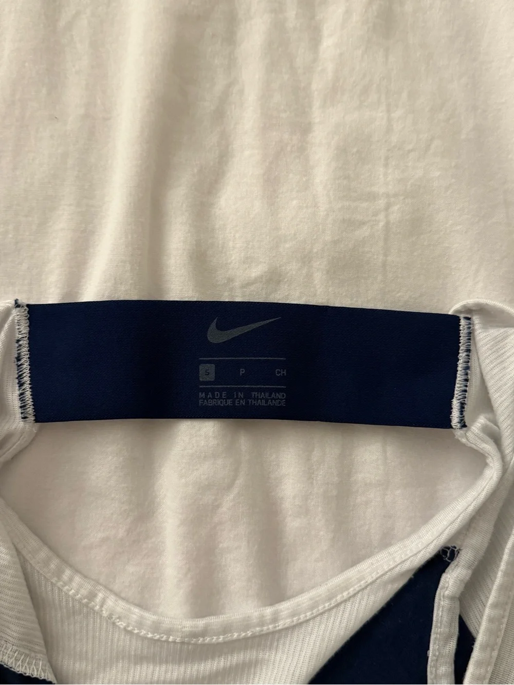 Girls Nike white & navy tank with blue panel and white Nike logo, size S